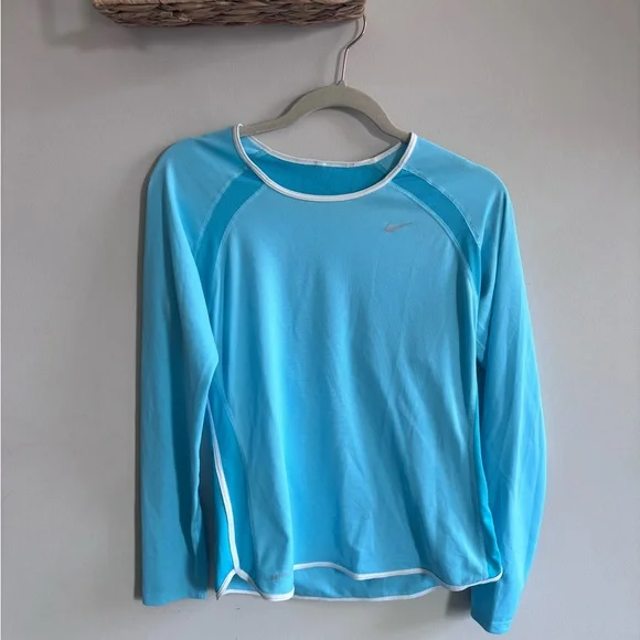 Nike Light Blue Long-Sleeve Performance Top - Picture 1 of 4